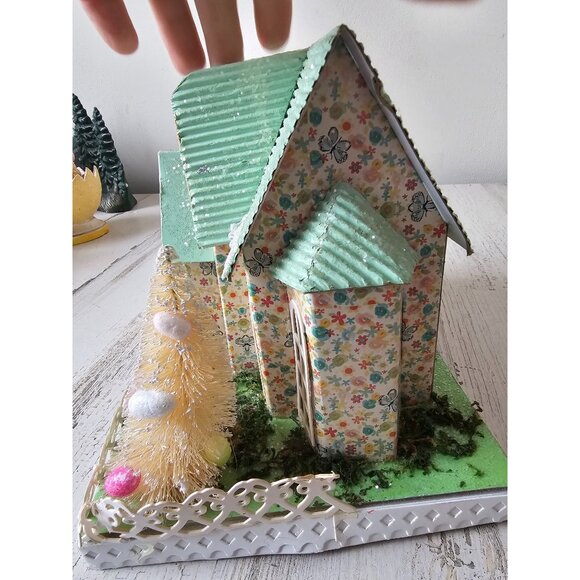 Pier 1 spring mint LED chapel village House Easter light up cardboard rare vinta - Picture 5 of 13